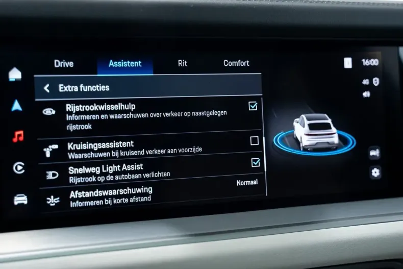 Porsche Cayenne din 2024 cu 12.797 km - oferta POR169014 - foto 44