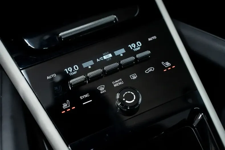 Porsche Cayenne din 2024 cu 12.797 km - oferta POR169014 - foto 46