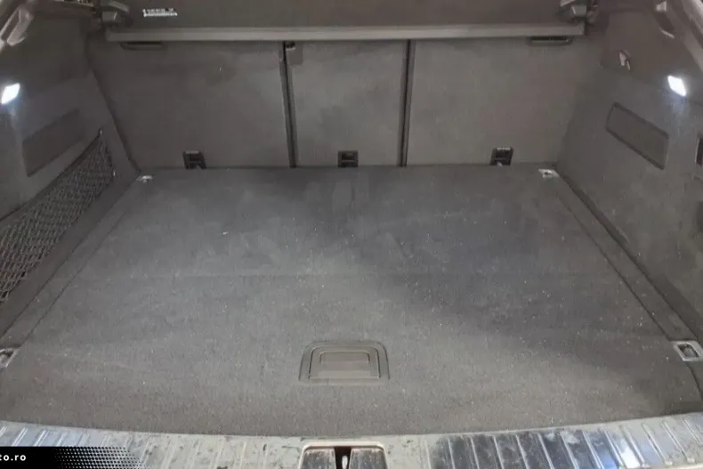 Porsche Cayenne din 2024 cu 23.950 km - oferta POR169020 - foto 6