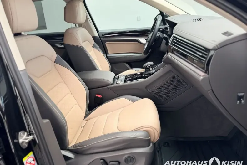 Volkswagen Touareg din 2023 cu 13.771 km - oferta VOL169026 - foto 7