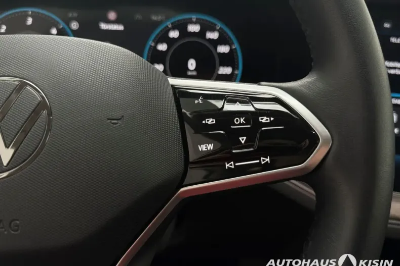 Volkswagen Touareg din 2023 cu 13.771 km - oferta VOL169026 - foto 14