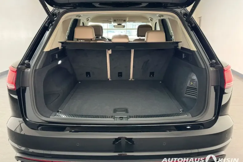 Volkswagen Touareg din 2023 cu 13.771 km - oferta VOL169026 - foto 15