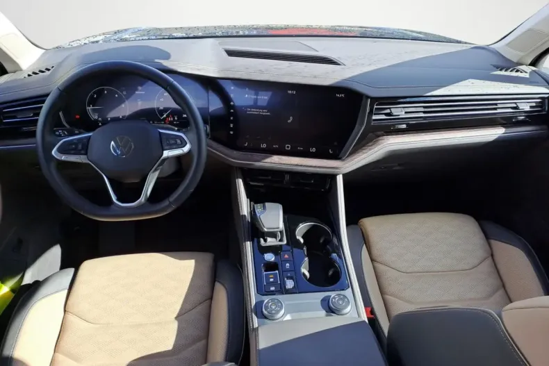 Volkswagen Touareg din 2025 cu 13.398 km - oferta VOL169027 - foto 11