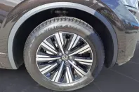 Volkswagen Touareg din 2025 cu 13.398 km - oferta VOL169027 - foto 12