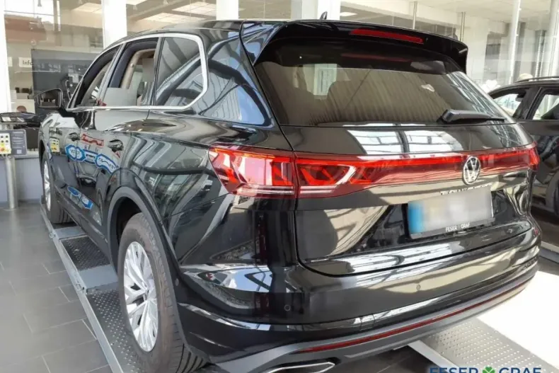 Volkswagen Touareg din 2024 cu 13.650 km - oferta VOL169028 - foto 6