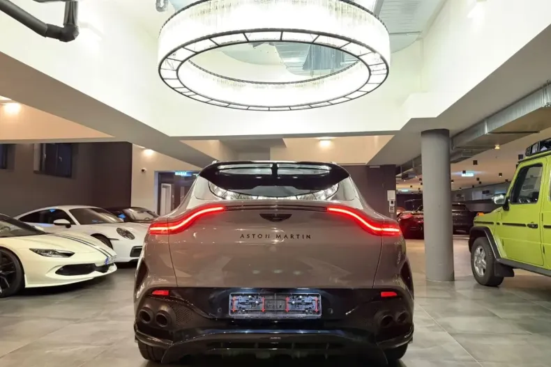Aston Martin DBX din 2025 cu 18.000 km - oferta AST169032 - foto 7