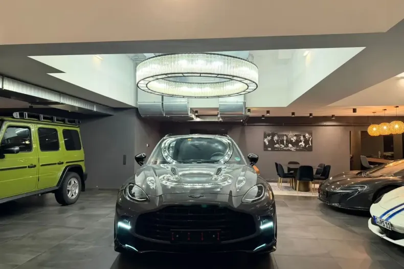 Aston Martin DBX din 2025 cu 18.000 km - oferta AST169032 - foto 8