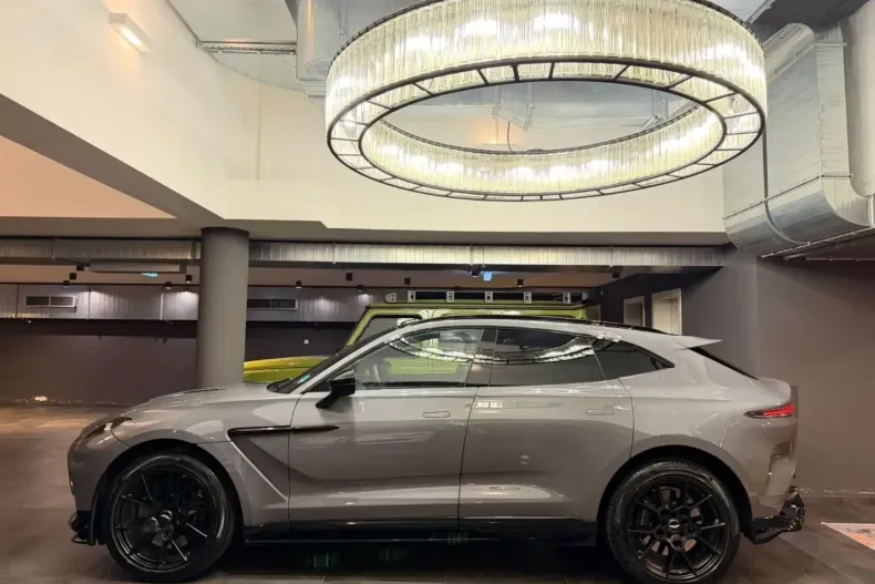 Aston Martin DBX din 2025 cu 18.000 km - oferta AST169032 - foto 9