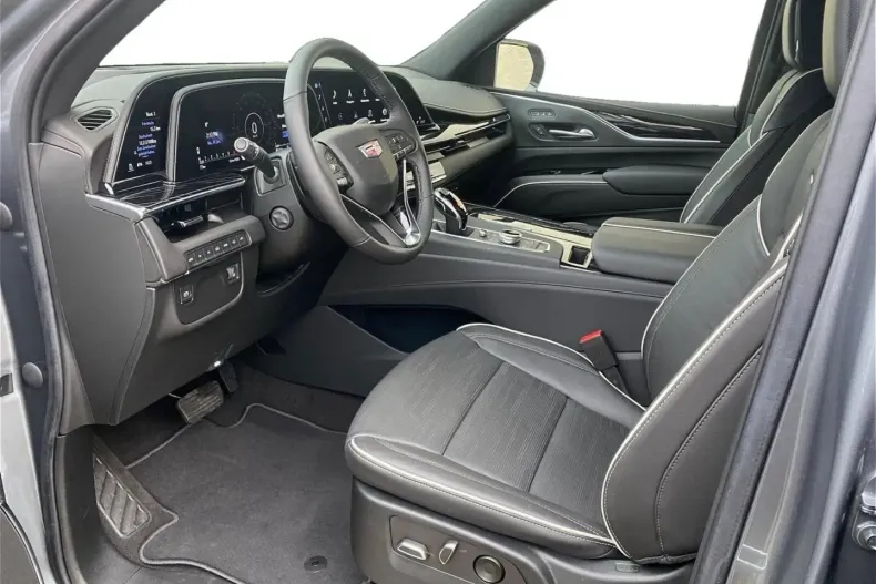 Cadillac Escalade din 2023 cu 37.182 km - oferta CAD169033 - foto 12