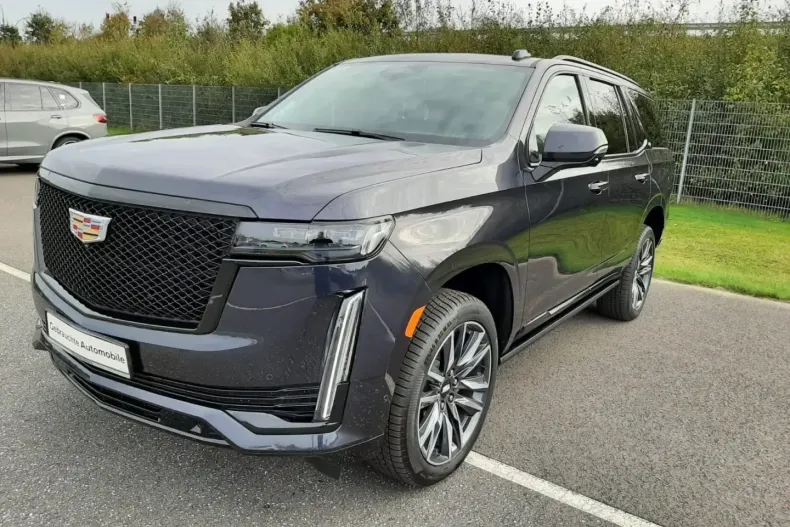 Cadillac Escalade din 2023 cu 6.900 km - oferta CAD169034 - foto 2