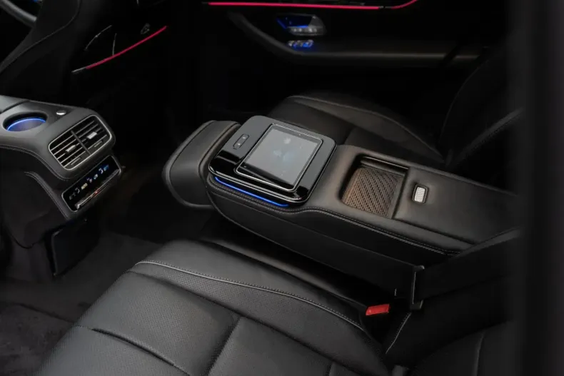 Mercedes-Benz GLS 600 din 2023 cu 38.000 km - oferta MER169037 - foto 16