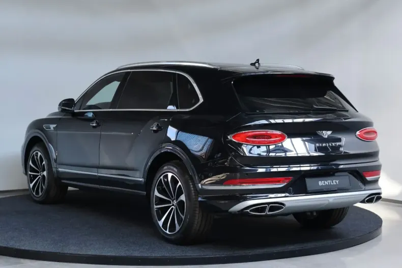 Bentley Bentayga din 2025 cu 8.600 km - oferta BEN169043 - foto 4