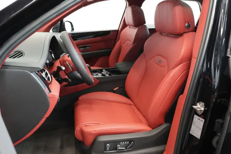 Bentley Bentayga din 2025 cu 8.600 km - oferta BEN169043 - foto 17