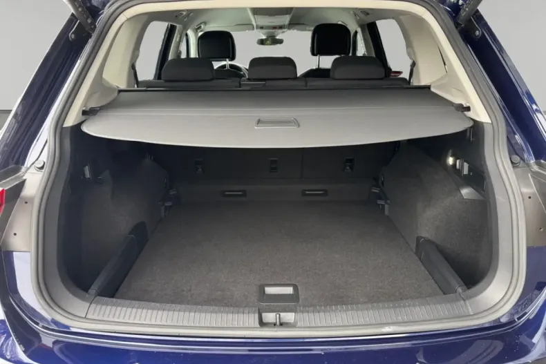 Volkswagen Tiguan Allspace din 2023 cu 69.290 km - oferta VOL169046 - foto 13