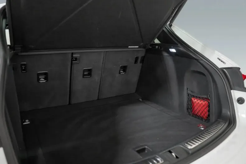 Porsche Macan din 2024 cu 9.400 km - oferta POR169051 - foto 16