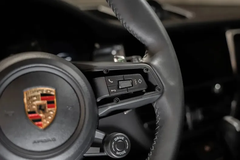 Porsche Macan din 2024 cu 9.400 km - oferta POR169051 - foto 27