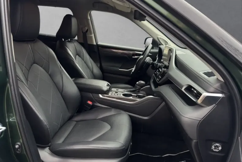 Toyota Highlander din 2024 cu 33.510 km - oferta TOY169057 - foto 18