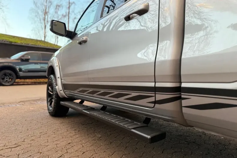 Dodge RAM din 2023 cu 3.800 km - oferta DOD169064 - foto 29