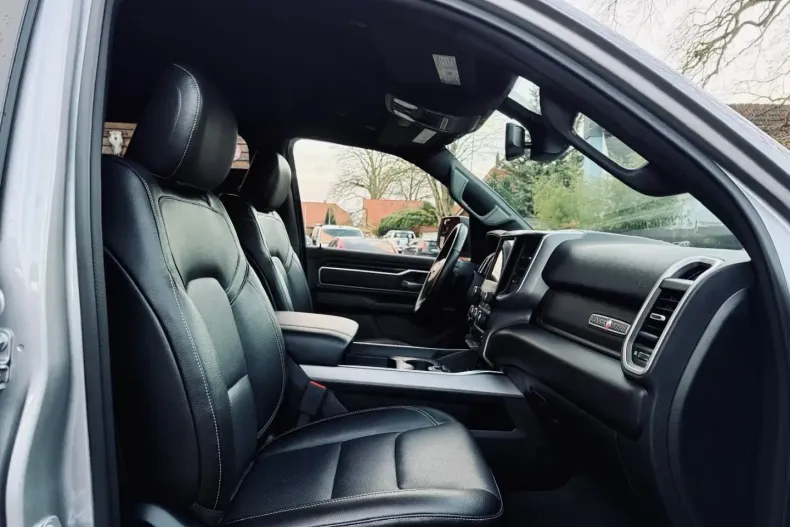 Dodge RAM din 2023 cu 3.800 km - oferta DOD169064 - foto 46