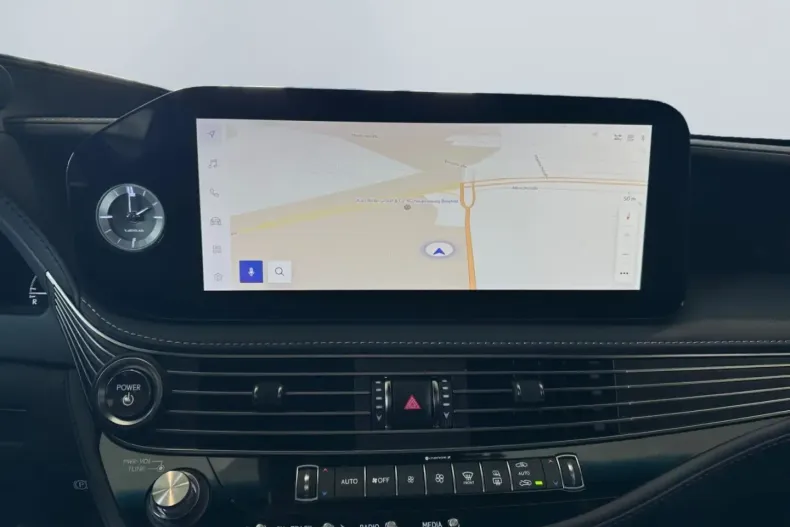 Lexus LS 500 din 2023 cu 12.898 km - oferta LEX169065 - foto 16