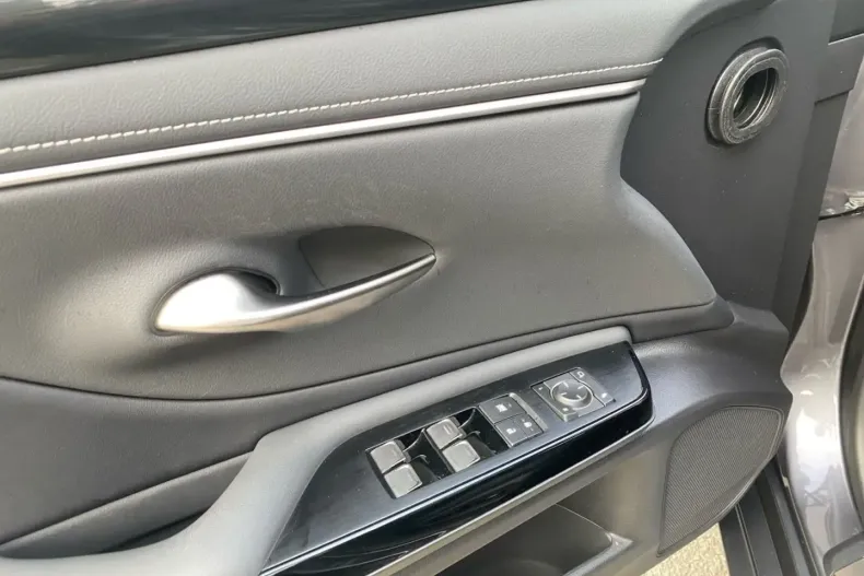 Lexus ES 300 din 2024 cu 17.171 km - oferta LEX169072 - foto 23