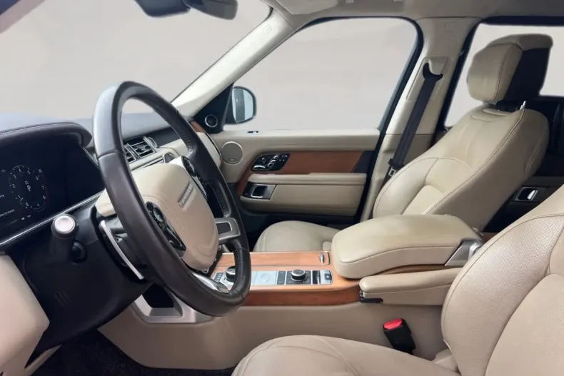 Land Rover Range Rover din 2022 cu 67.981 km - oferta LAN169073 - foto 5