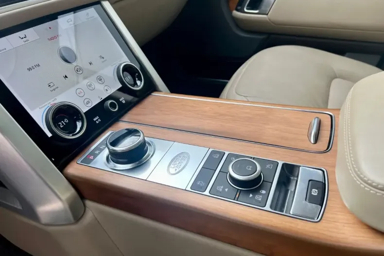 Land Rover Range Rover din 2022 cu 67.981 km - oferta LAN169073 - foto 18