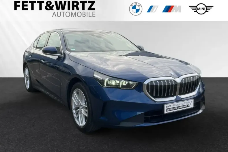 BMW 520 din 2024 cu 42.990 km - oferta BMW169075 - foto 1