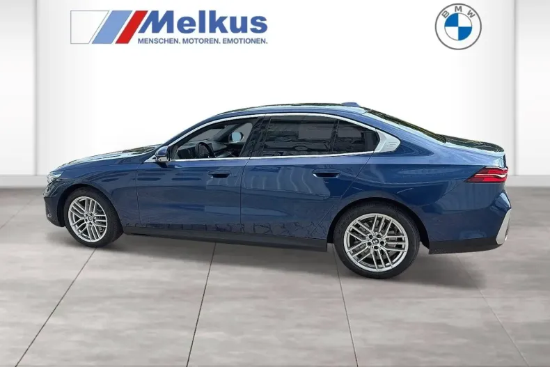 BMW 520 din 2024 cu 26.967 km - oferta BMW169077 - foto 3