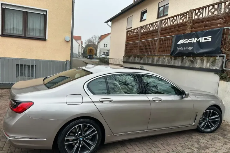 BMW 730 din 2022 cu 85.000 km - oferta BMW169078 - foto 8