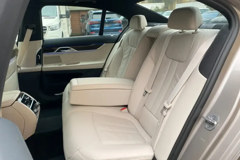 BMW 730 din 2022 cu 85.000 km - oferta BMW169078 - foto 34