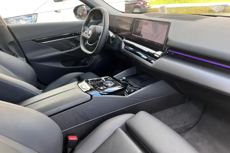 BMW 520 din 2024 cu 37.990 km - oferta BMW169082 - foto 8