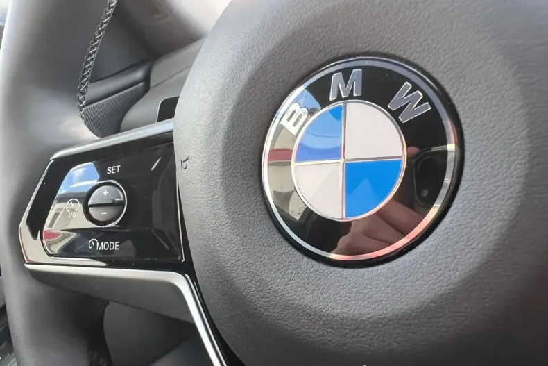 BMW 520 din 2024 cu 37.990 km - oferta BMW169082 - foto 13