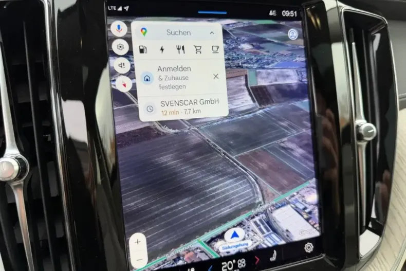 Volvo XC60 din 2022 cu 61.800 km - oferta VOL169083 - foto 14