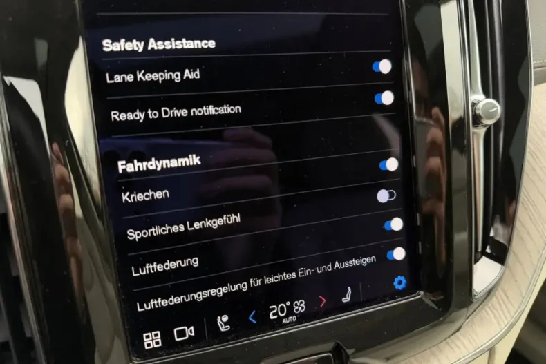 Volvo XC60 din 2022 cu 61.800 km - oferta VOL169083 - foto 20