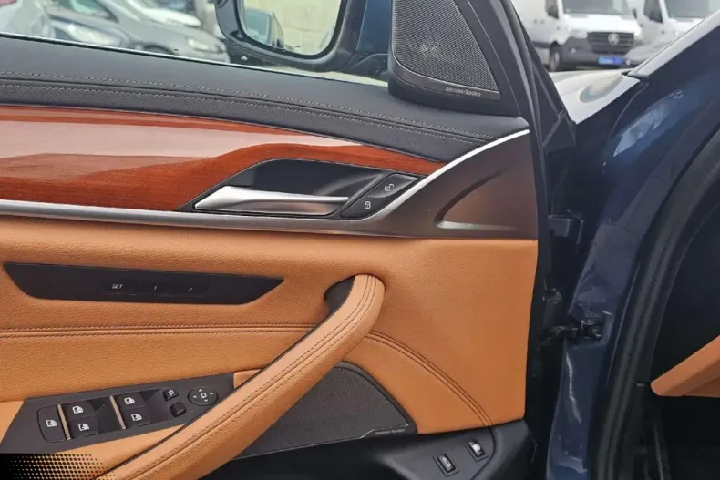 BMW 530 din 2023 cu 59.260 km - oferta BMW169086 - foto 14