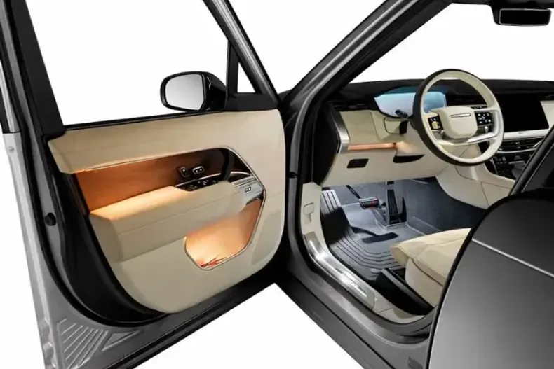 Land Rover Range Rover din 2023 cu 4.500 km - oferta LAN169087 - foto 8