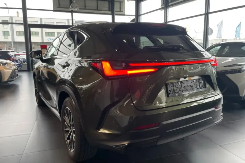 Lexus NX 450h din 2024 cu 35.600 km - oferta LEX169091 - foto 5