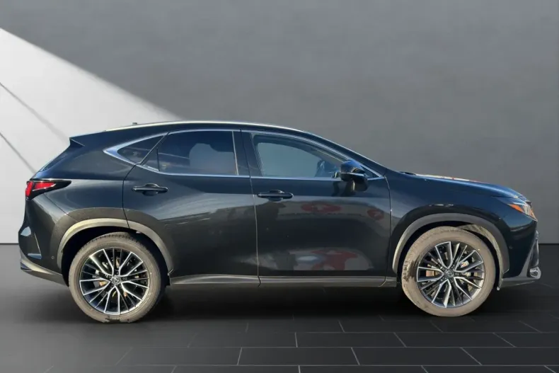 Lexus NX 350h din 2023 cu 19.600 km - oferta LEX169092 - foto 6