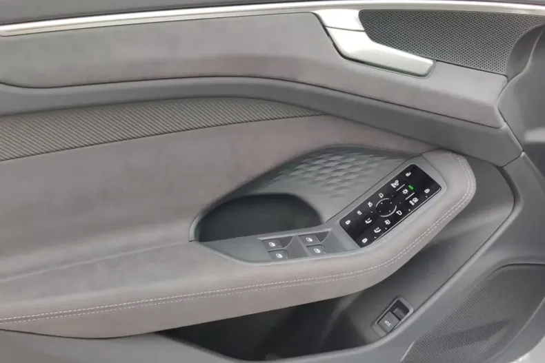 Audi A6 din 2025 cu 20 km - oferta AUD169095 - foto 19