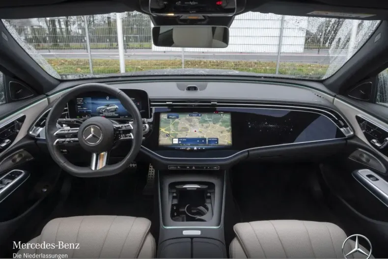 Mercedes-Benz E 220 din 2024 cu 17.795 km - oferta MER169098 - foto 9