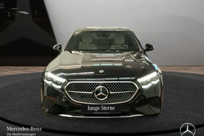 Mercedes-Benz E 300 din 2024 cu 19.386 km - oferta MER169102 - foto 3