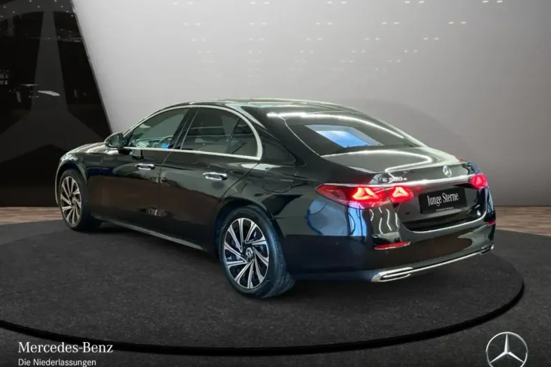 Mercedes-Benz E 300 din 2024 cu 19.386 km - oferta MER169102 - foto 10