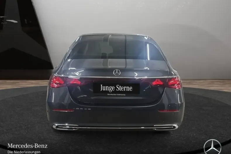 Mercedes-Benz E 300 din 2024 cu 18.850 km - oferta MER169106 - foto 9