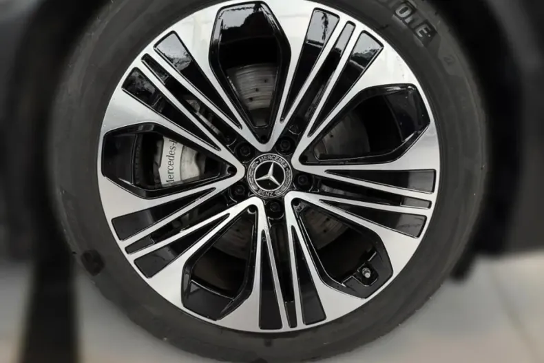 Mercedes-Benz E 300 din 2024 cu 34.700 km - oferta MER169108 - foto 18