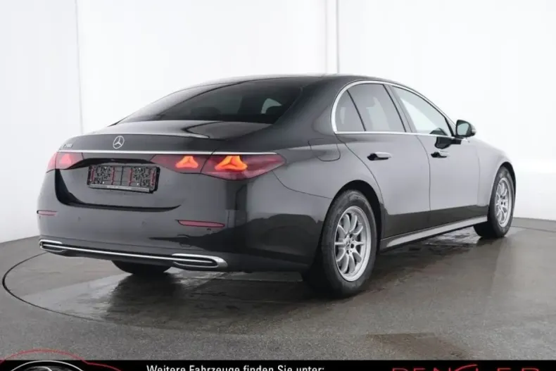 Mercedes-Benz E 200 din 2024 cu 15.947 km - oferta MER169120 - foto 2