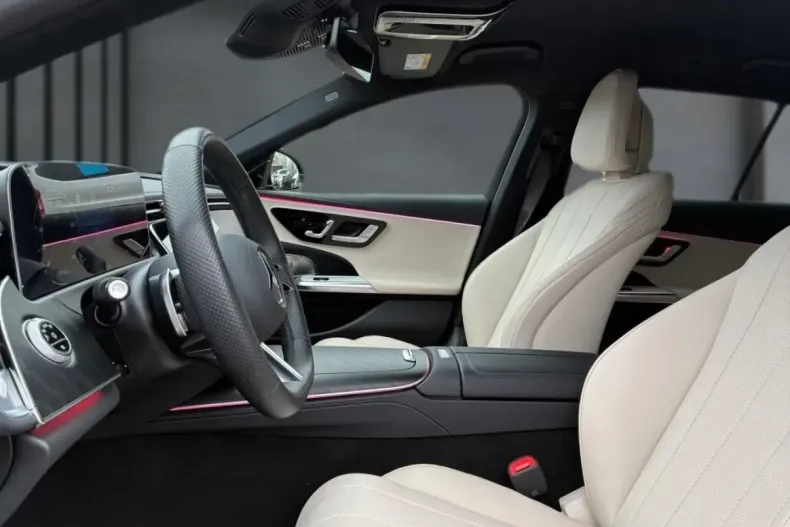 Mercedes-Benz E 300 din 2024 cu 37.053 km - oferta MER169121 - foto 7