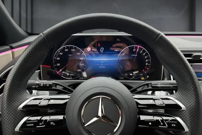 Mercedes-Benz E 300 din 2024 cu 37.053 km - oferta MER169121 - foto 8