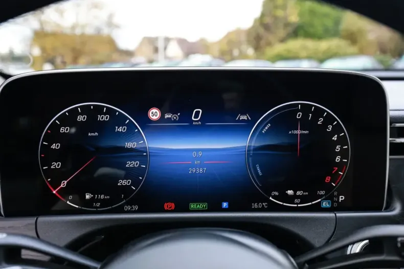 Mercedes-Benz E 300 din 2024 cu 29.385 km - oferta MER169122 - foto 24