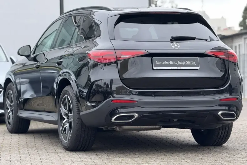 Mercedes-Benz GLC 220 din 2025 cu 11.821 km - oferta MER169124 - foto 4